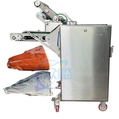 Bon prix Machine à éplucher les poissons semi-automatique Pelletage des calmars et des tilapia Machine de lavage et de transformation de la peau des poissons en ligne